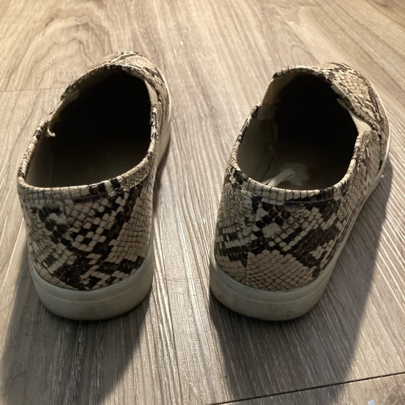 SOLD‼️ - Picture 2 of 3